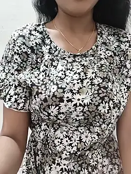 Simmy jaan online show from 07/10/26, 08:09