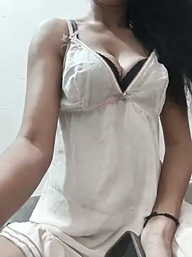 Simmy jaan online show from 06/26/26, 07:52