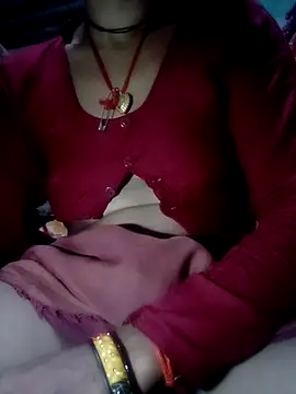 Snapshot of Aarti9080 chatting on 07/09/26, 04:39 Aarti9080 online show from 07/09/26, 04:39