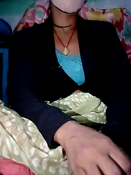 Snapshot of Aarti9080 chatting on 07/10/26, 05:13 Aarti9080 online show from 07/10/26, 05:13
