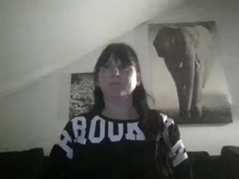 Snapshot of sexujuly88 chatting on 10/27/25, 10:33 sexujuly88 online show from 10/27/25, 10:33