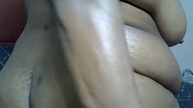 naughtymilf2026 online show from 07/13/26, 07:57