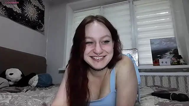 LoiseLovetto online show from 07/26/26, 01:40