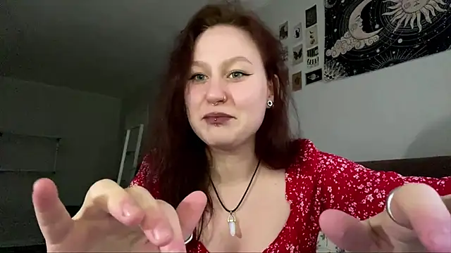 LoiseLovetto online show from 06/09/26, 05:25