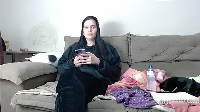 Snapshot of NinaMendes chatting on 07/16/26, 10:07 NinaMendes online show from 07/16/26, 10:07