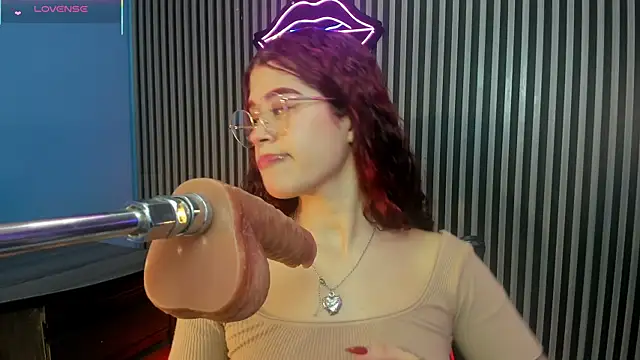 Snapshot of Valka_teen1 chatting on 07/21/26, 04:03 Valka teen1 online show from 07/21/26, 04:03