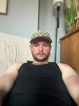 Snapshot of Ronnie153 chatting on 07/21/26, 06:53 Ronnie153 online show from 07/21/26, 06:53