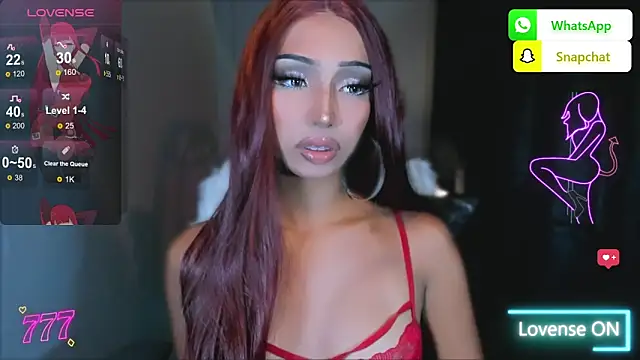 Snapshot of Attractive_Goddess_Isla chatting on 06/01/26, 03:44 Attractive Goddess Isla online show from 06/01/26, 03:44