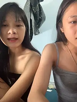 Snapshot of vily-wonka chatting on 06/15/26, 01:44 vily-wonka online show from 06/15/26, 01:44