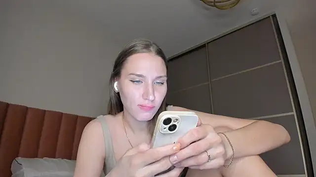 SofiClimbing online show from 03/05/25, 01:06