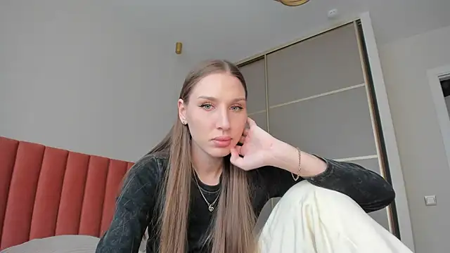 SofiClimbing online show from 02/10/25, 05:58