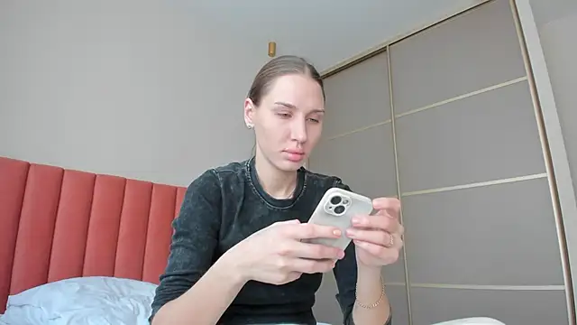 SofiClimbing online show from 02/08/25, 04:25