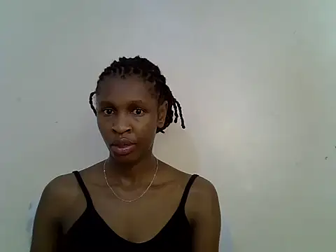 Snapshot of velvet_luxe chatting on 06/18/26, 01:27 velvet luxe online show from 06/18/26, 01:27
