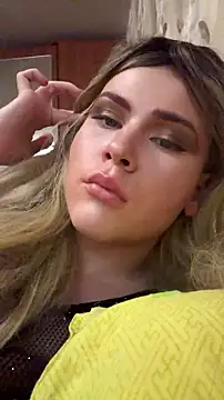 Snapshot of TomQuartz chatting on 07/10/26, 02:50 TomQuartz online show from 07/10/26, 02:50