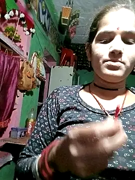 Snapshot of siwanijha007 chatting on 06/09/26, 04:19 siwanijha007 online show from 06/09/26, 04:19