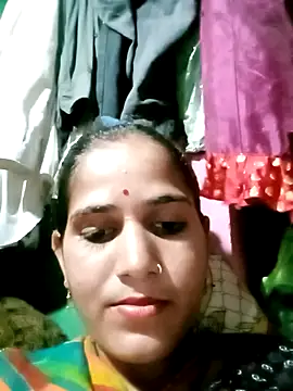 Snapshot of siwanijha007 chatting on 07/19/26, 10:34 siwanijha007 online show from 07/19/26, 10:34