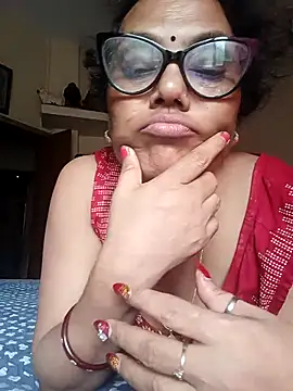Snapshot of chatterjeesayani567 chatting on 07/14/26, 11:05 chatterjeesayani567 online show from 07/14/26, 11:05