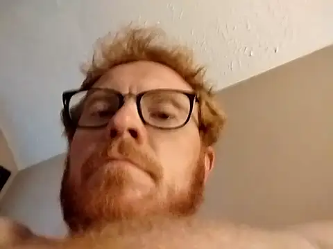 Snapshot of Harddickdadbod chatting on 06/08/26, 09:37 Harddickdadbod online show from 06/08/26, 09:37