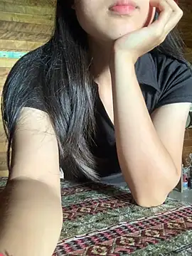 LanAnh00 online show from 06/24/26, 03:27