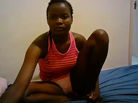 Snapshot of BerryJulie chatting on 07/09/26, 09:47 BerryJulie online show from 07/09/26, 09:47