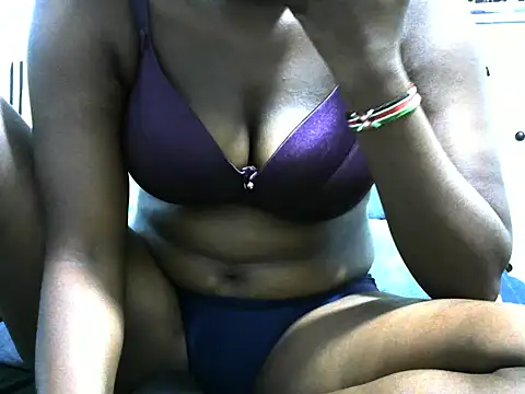 Snapshot of saxy_gal chatting on 06/14/26, 08:48 saxy gal online show from 06/14/26, 08:48