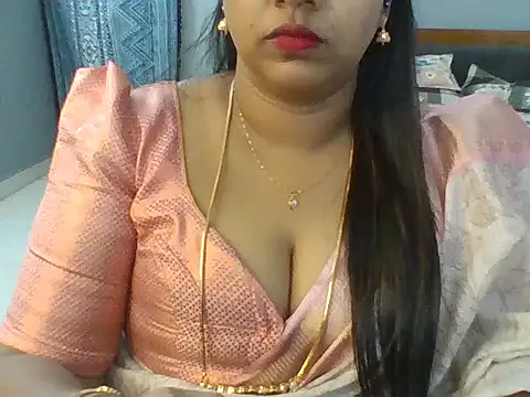 Snapshot of Tamil_hot_Meenu chatting on 06/25/26, 08:08 Tamil hot Meenu online show from 06/25/26, 08:08