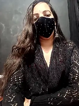 Lovely-Manisha143 online show from 06/16/26, 05:18