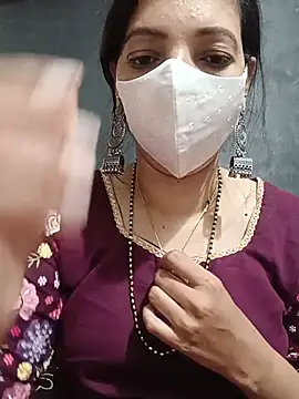 Lovely-Manisha143 online show from 07/10/26, 10:54