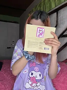 Snapshot of Nana-Komatsu chatting on 06/26/26, 06:19 Nana-Komatsu online show from 06/26/26, 06:19