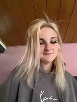 Viviluu Offiziell online show from 06/03/26, 12:50