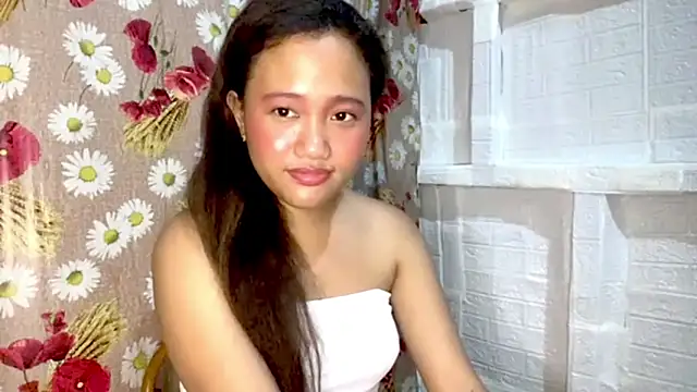 Snapshot of Abegail2221 chatting on 06/28/26, 03:40 Abegail2221 online show from 06/28/26, 03:40