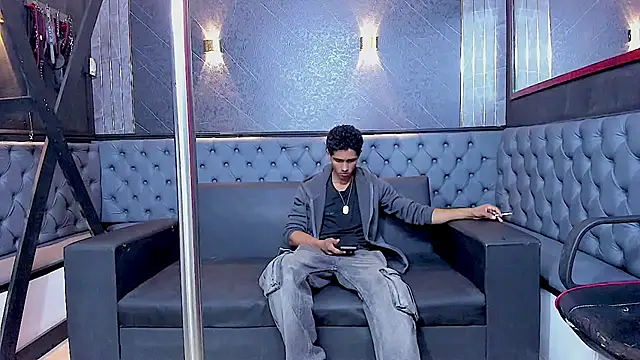 Snapshot of Yoel_Blessed chatting on 07/06/26, 11:28 Yoel Blessed online show from 07/06/26, 11:28