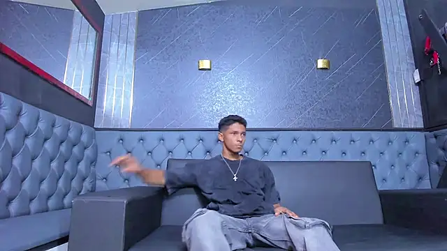 Snapshot of Yoel_Blessed chatting on 07/11/26, 12:49 Yoel Blessed online show from 07/11/26, 12:49