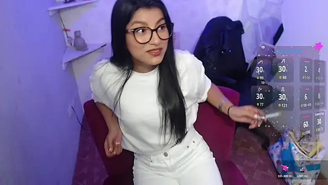 Hailey Adams online show from 06/09/26, 12:06