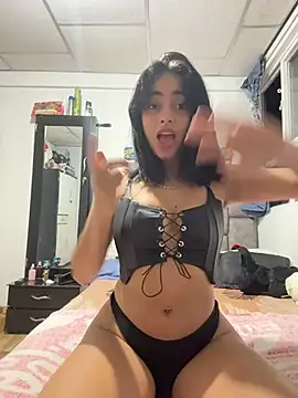 Pretty Adixxion online show from 07/25/26, 12:07