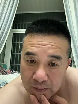 Snapshot of woailllll chatting on 06/11/26, 01:41 woailllll online show from 06/11/26, 01:41