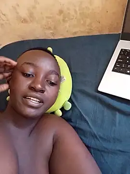 hottiebae001 online show from 06/04/26, 11:15