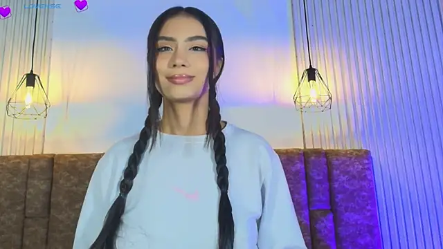 KENNIA SWEETIEE online show from 06/17/26, 11:20