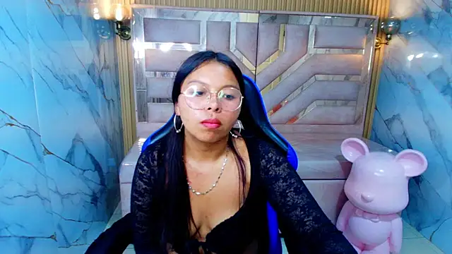 sophy r online show from 06/03/26, 09:08