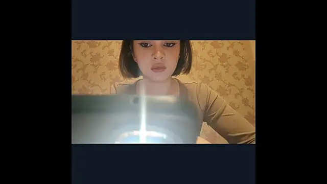 Snapshot of Aleksa_Myr chatting on 06/01/26, 06:51 Aleksa Myr online show from 06/01/26, 06:51