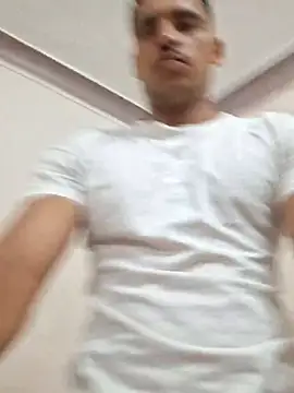 Hot boy niyak online show from 06/06/26, 08:25