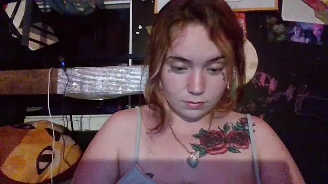 Snapshot of babyky chatting on 07/16/26, 03:58 babyky online show from 07/16/26, 03:58