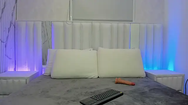 Snapshot of kyle_lovee chatting on 07/03/26, 11:28 kyle lovee online show from 07/03/26, 11:28