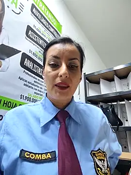 ALEJANDRA  28 online show from 06/10/26, 12:39