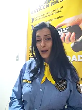 Snapshot of ALEJANDRA__28 chatting on 06/25/26, 12:43 ALEJANDRA 28 online show from 06/25/26, 12:43