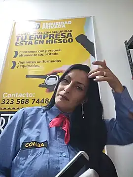 Snapshot of ALEJANDRA__28 chatting on 07/03/26, 12:33 ALEJANDRA 28 online show from 07/03/26, 12:33