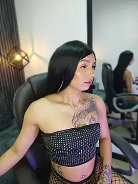 Yessica Doll online show from 06/17/26, 01:21