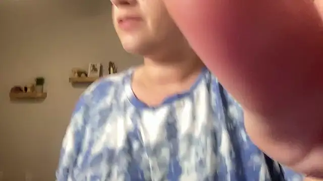 maddiliz online show from 10/15/25, 06:44