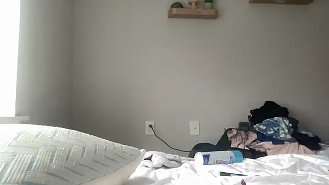 maddiliz online show from 10/29/25, 04:28