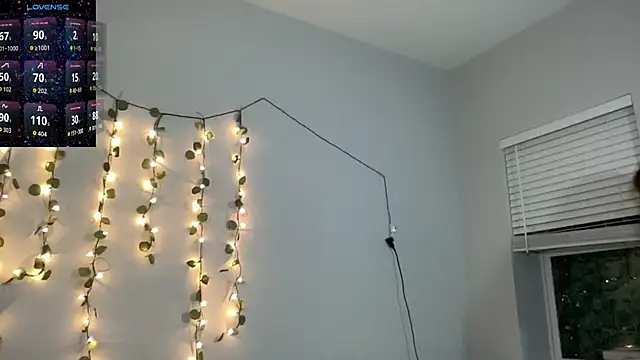 maddiliz online show from 12/02/25, 01:17